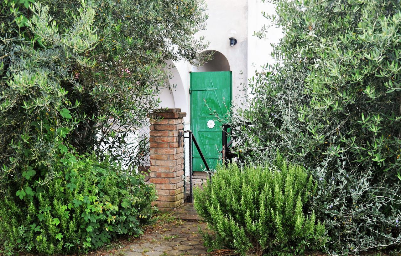 Tri Srca Apartments & Rooms Funtana Dış mekan fotoğraf