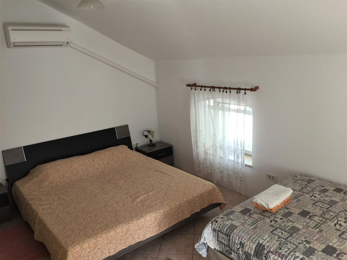 Tri Srca Apartments & Rooms Funtana Dış mekan fotoğraf